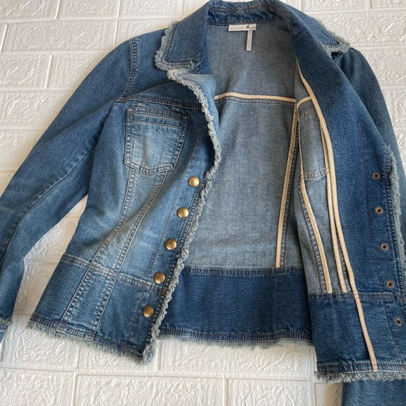 Classiques Entier Women’s Small Denim Raw Hem Snap Denim Blazer Jacket - Picture 5 of 15